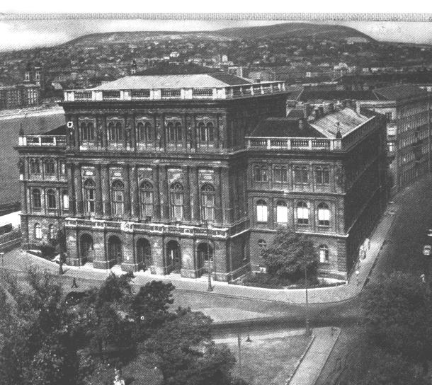 Hungarian Academy of Sciences/Académie des Sciences de Hongrie
